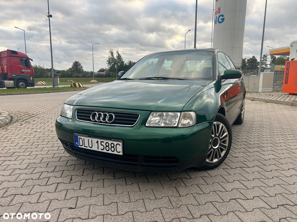 Audi A3 1.9 TDI Ambiente - 1