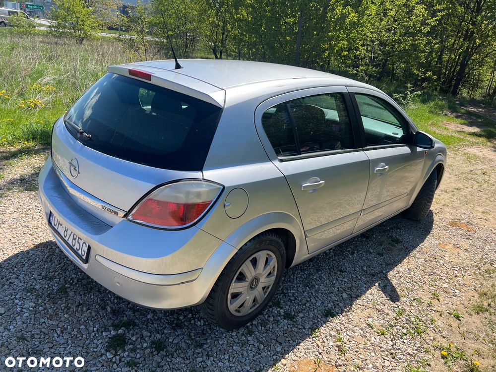 Opel Astra 1.7 CDTI Elegance - 5