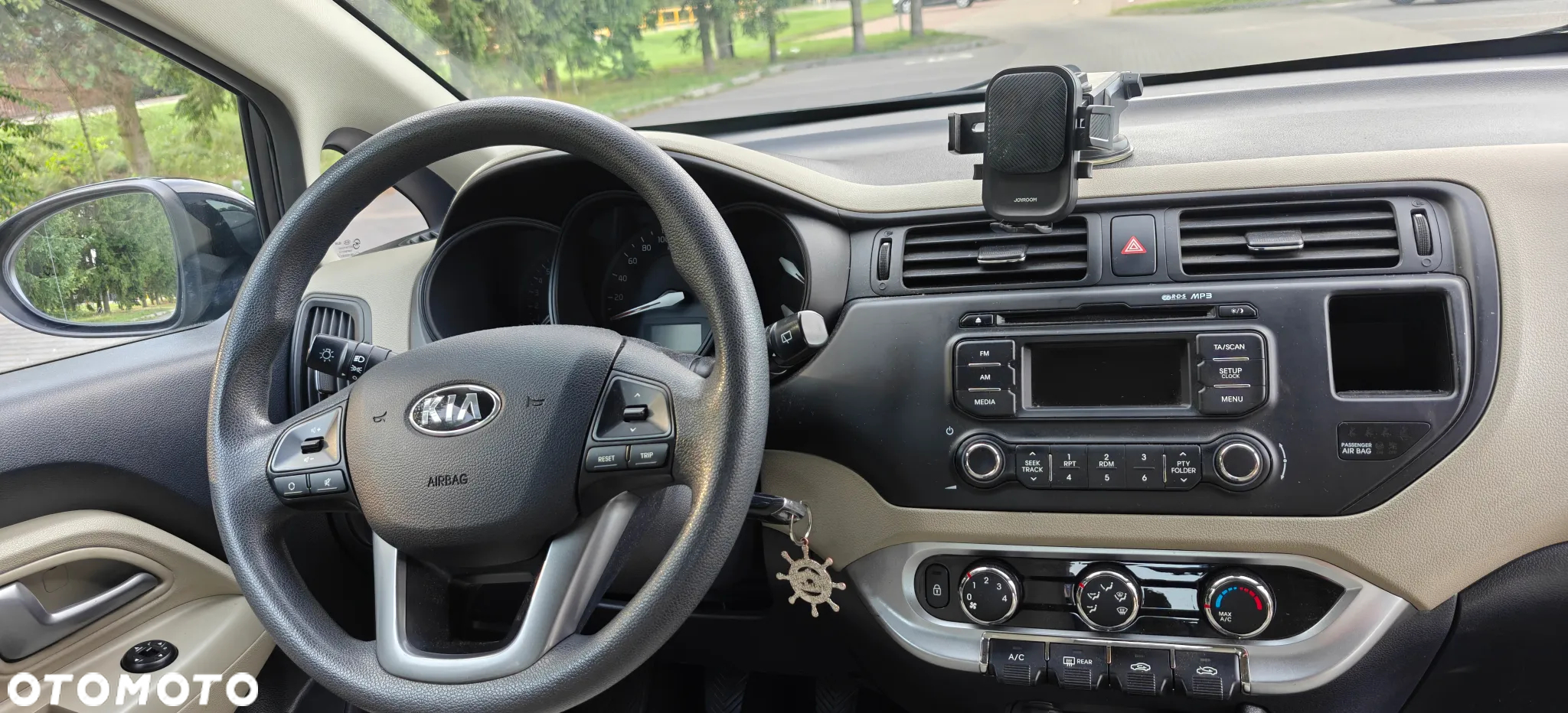 Kia Rio 1.2 XL - 6