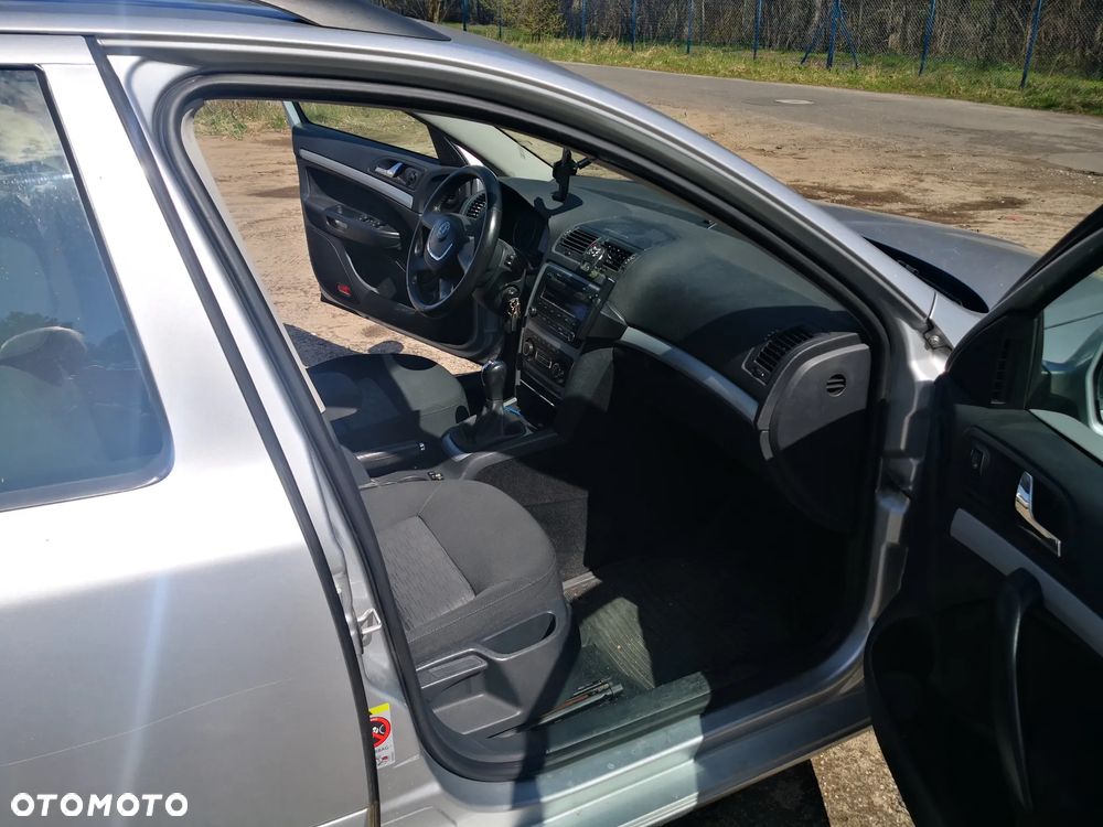Skoda Octavia - 14
