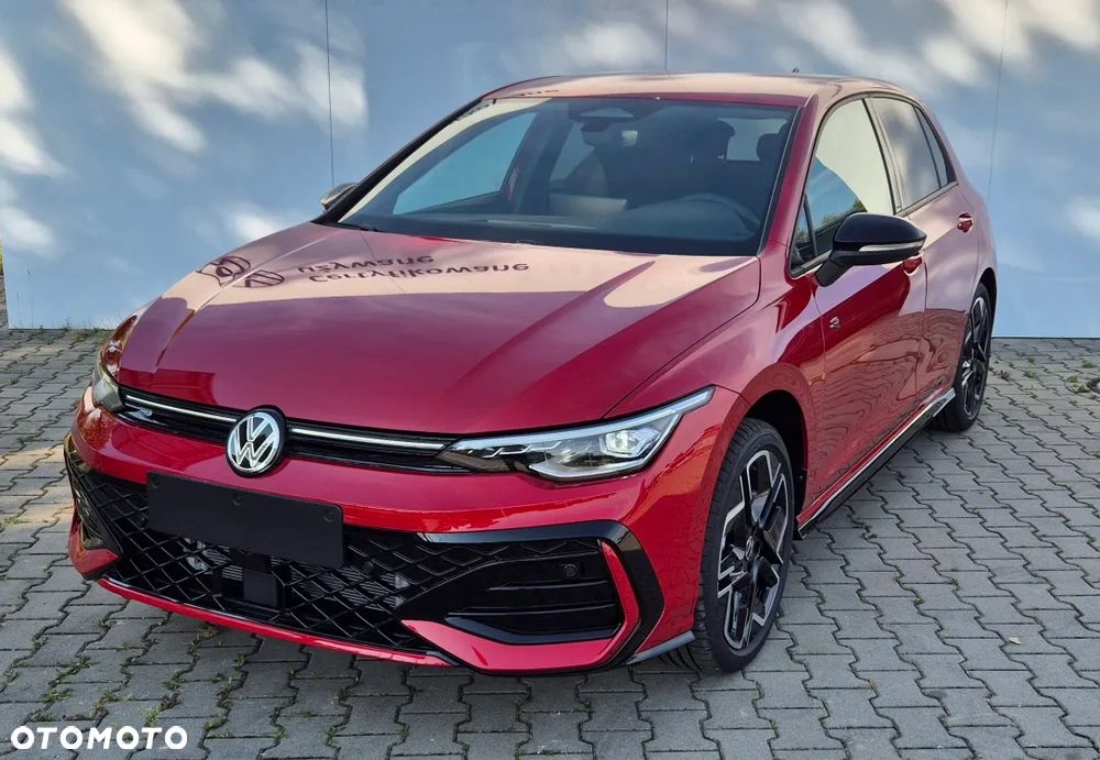 Volkswagen Golf VIII 1.5 TSI R-Line Plus - 3