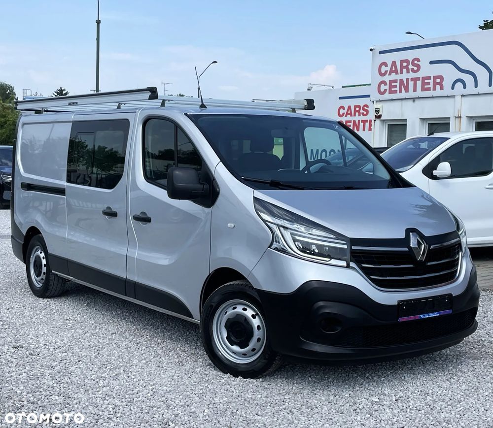 Renault Trafic - 12