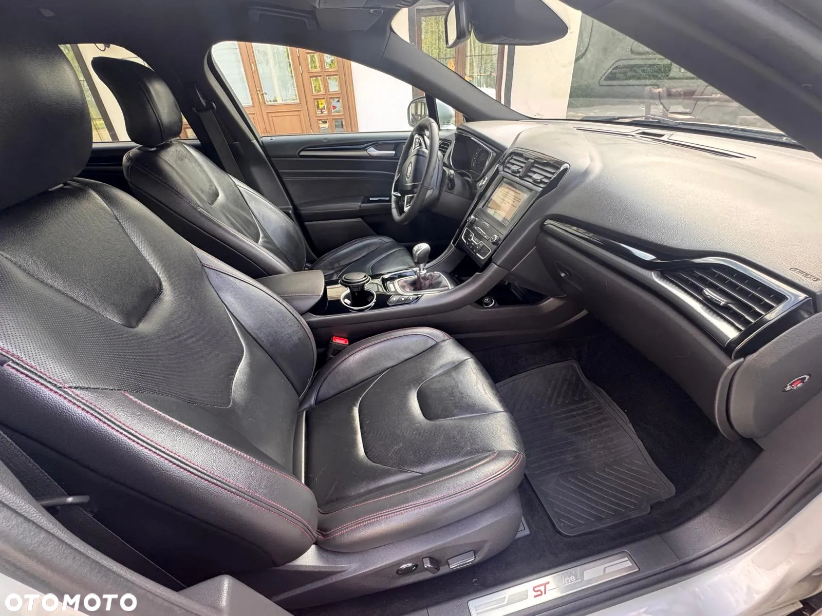 Ford Mondeo Turnier 2.0 TDCi Start-Stopp ST-Line - 26