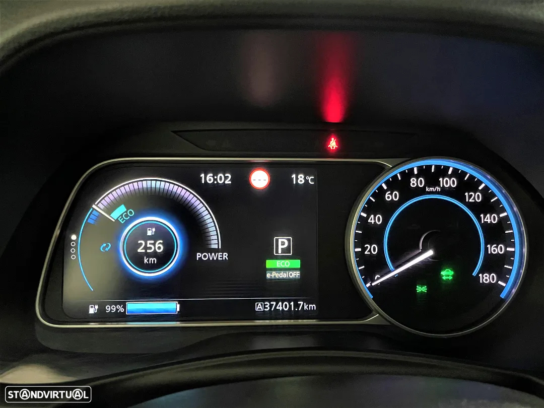 Nissan Leaf Acenta - 10