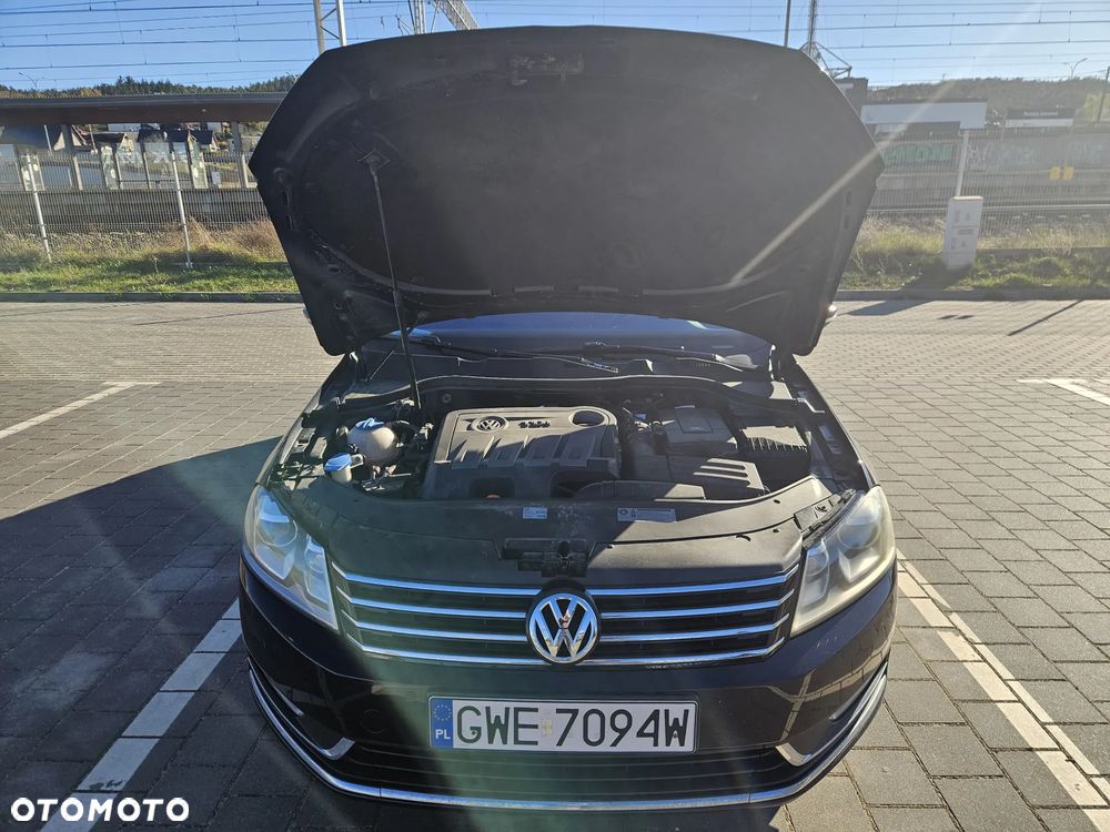 Volkswagen Passat 2.0 TDI Comfortline - 5