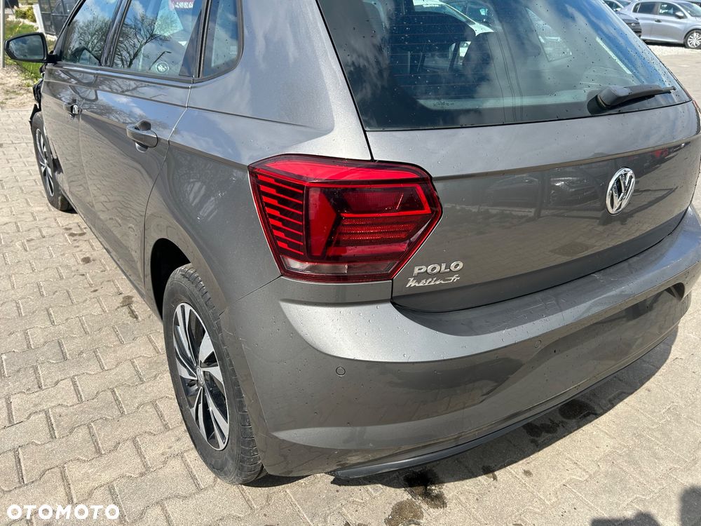 Volkswagen Polo - 32