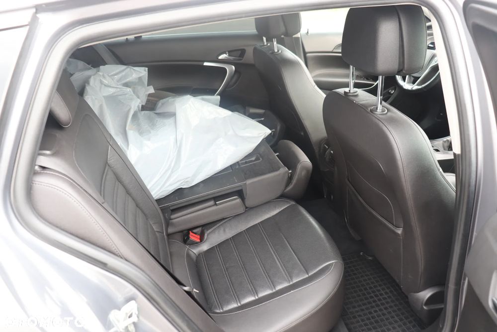 Opel Insignia 2.0 CDTI Cosmo S&S - 16