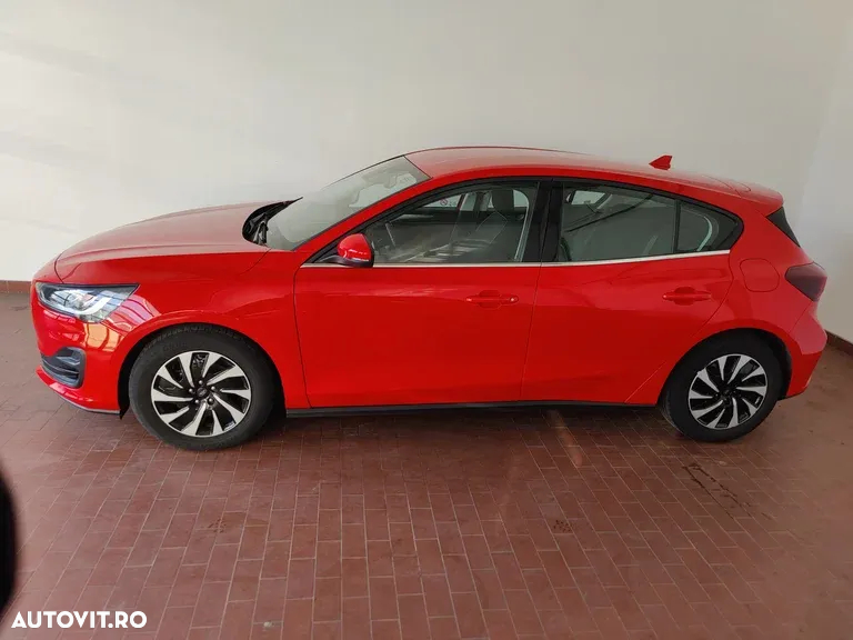 Ford Focus 1.0 EcoBoost MHEV Titanium - 2