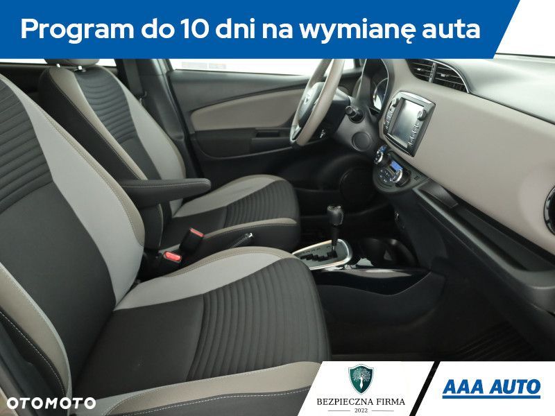Toyota Yaris - 8