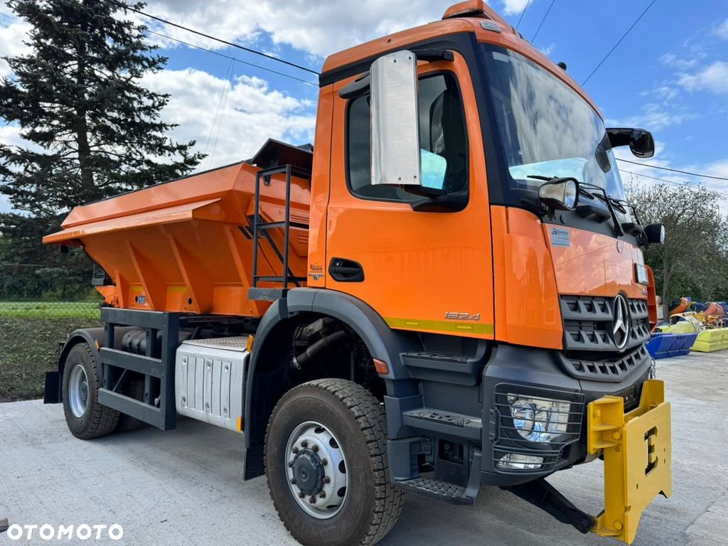 Mercedes-Benz AROCS 1824 - 3