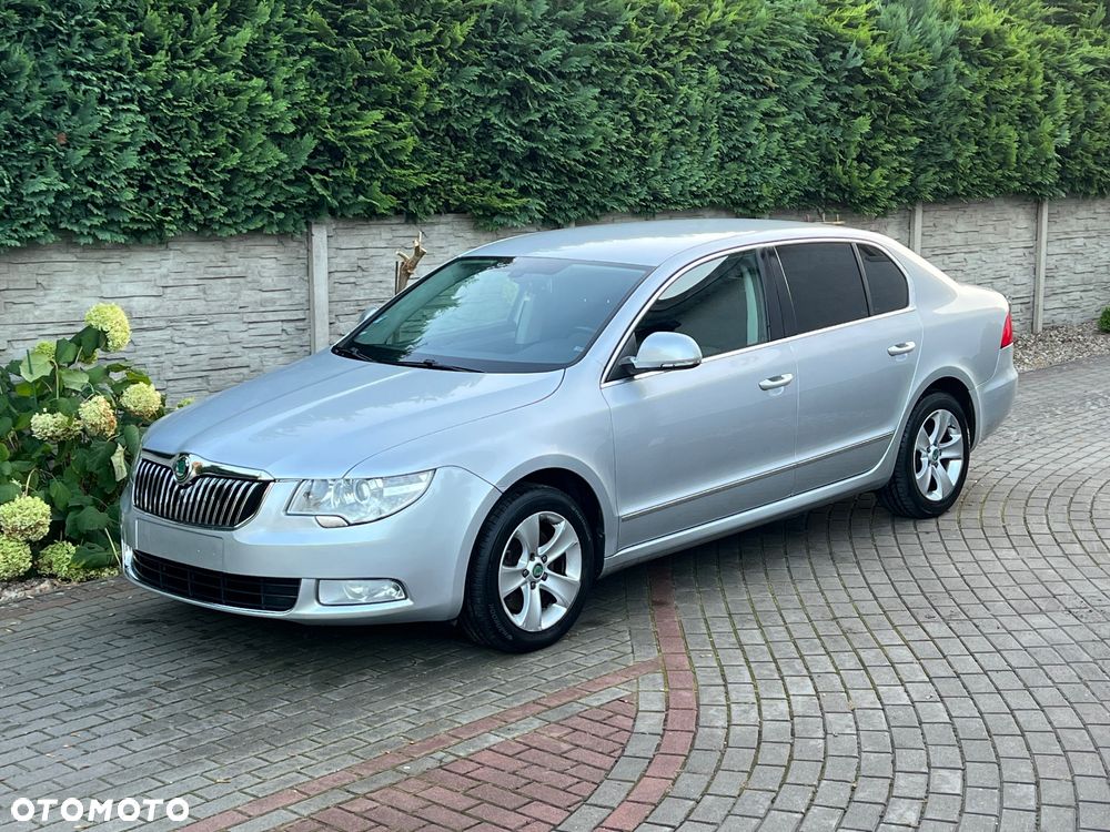 Skoda Superb - 1
