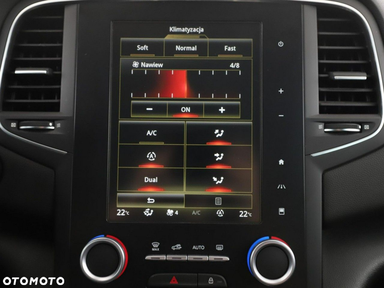 Renault Megane ENERGY dCi 110 EDC INTENS - 28