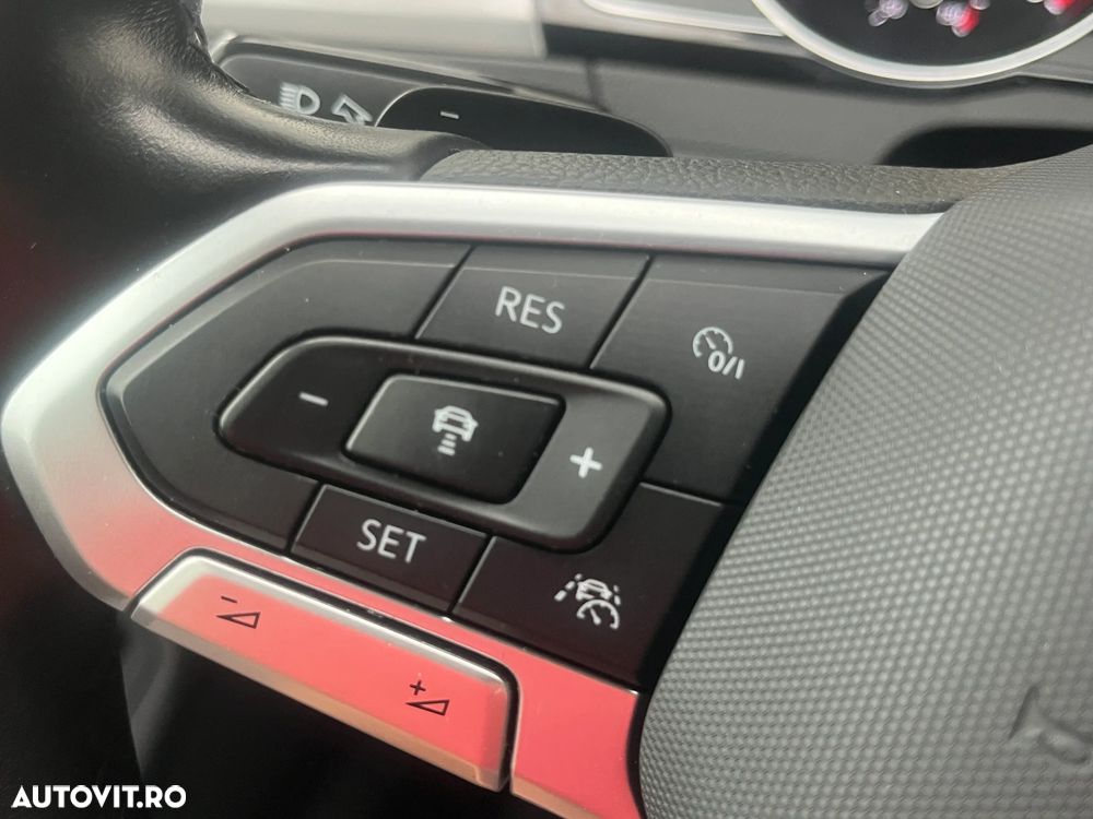 Volkswagen Passat 2.0 TDI DSG Comfortline - 15