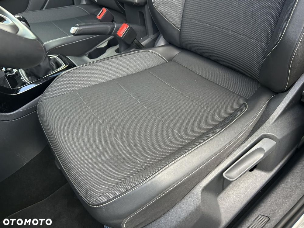 Volkswagen T-Cross - 10