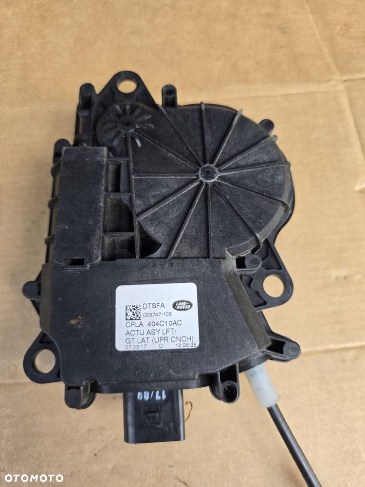 siłownik elektryczny zamek klapy tylnej cpla404c10ac jaguar xe 2015-2019 - 2