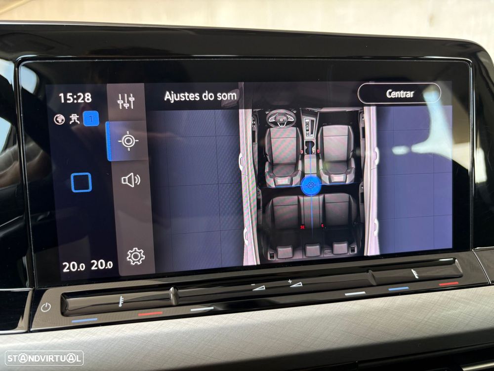 VW Golf Variant 2.0 TDi Conceptline - 41