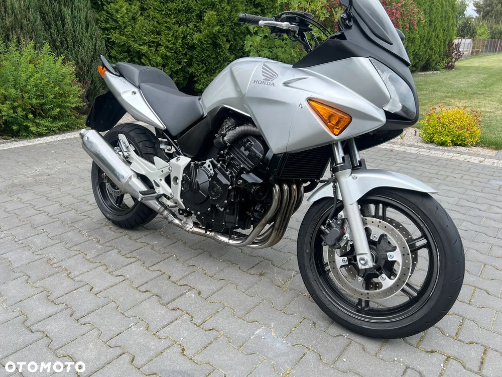 Honda CBF - 10