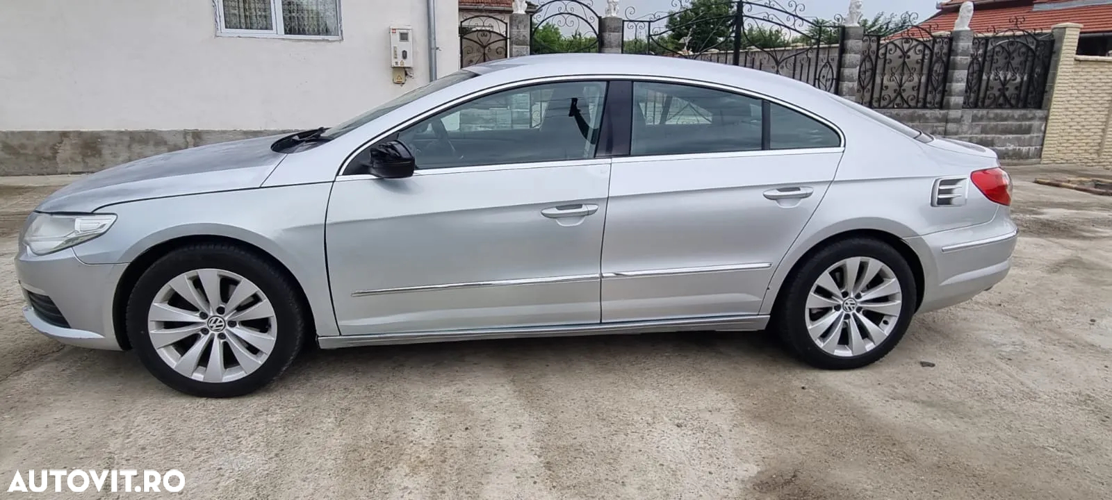 Volkswagen Passat CC - 18
