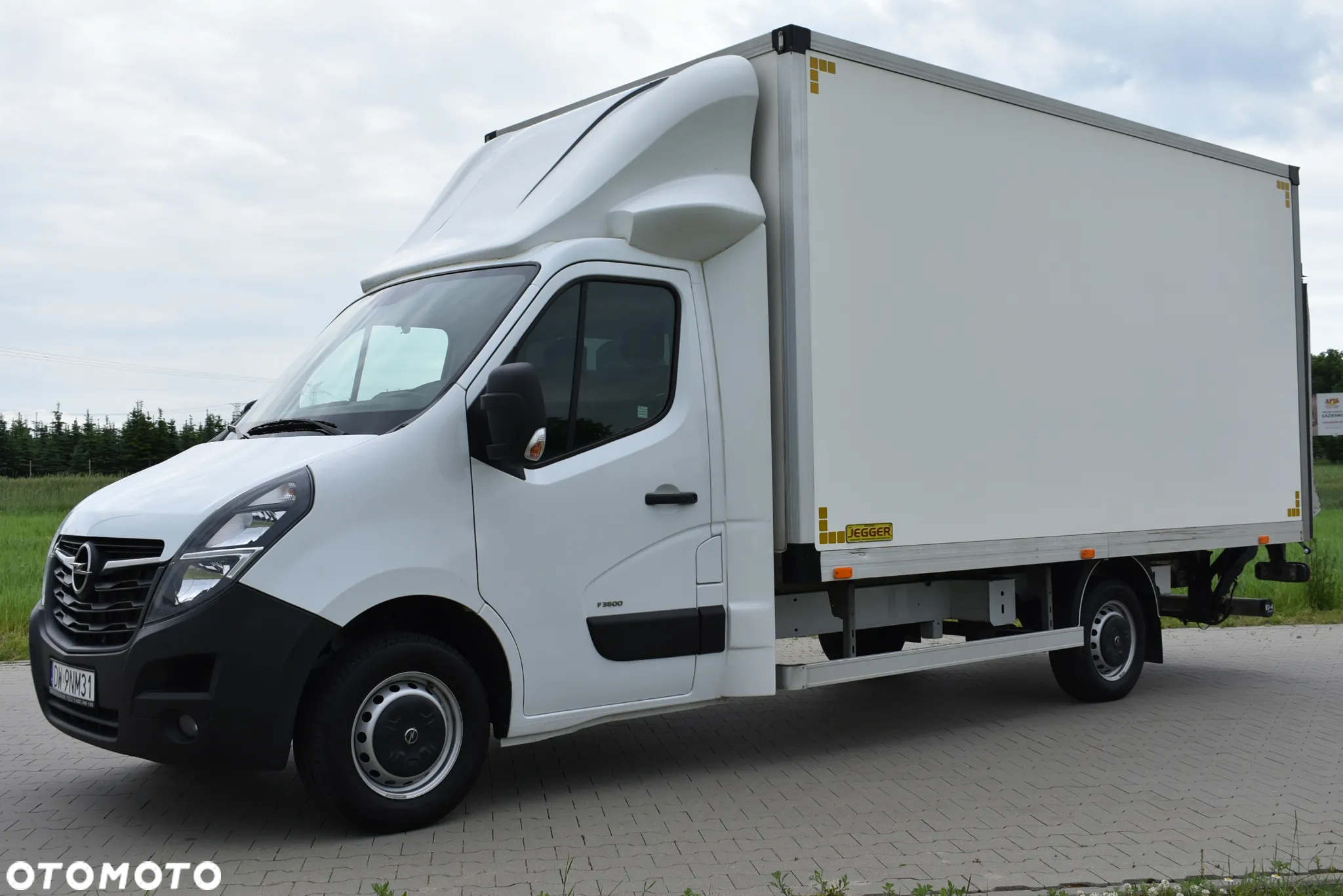 Opel MOVANO KONTENER 4,5m + WINDA BAR 2021 - 2