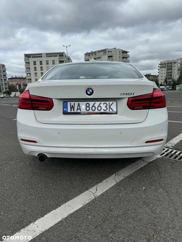 BMW Seria 3 318i Sport Line - 3
