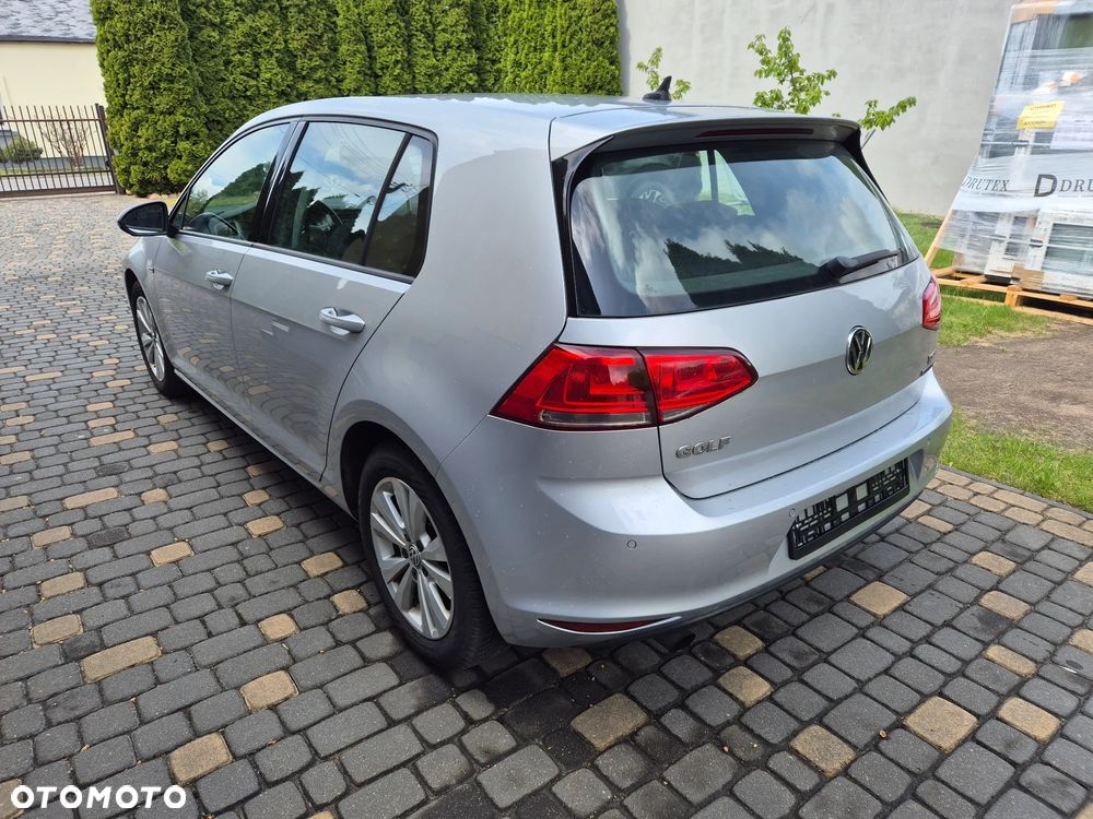 Volkswagen Golf 1.0 TSI BlueMotion Comfortline - 6