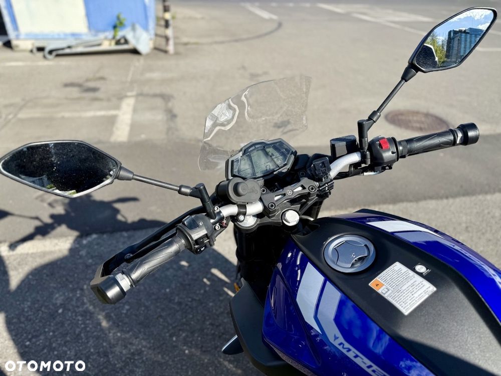 Yamaha MT - 9