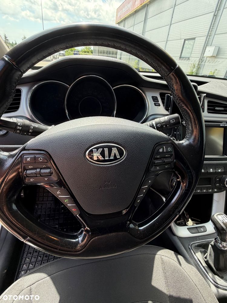 Kia Ceed 1.6 GDI Business Line - 20