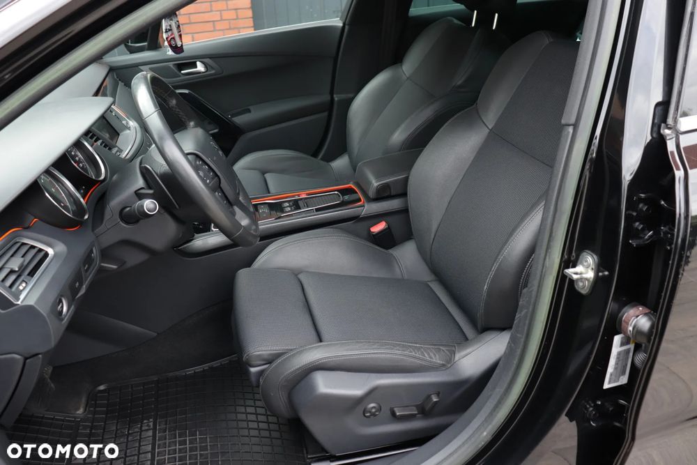 Peugeot 508 BlueHDi 180 EAT6 Stop&Start Allure - 19