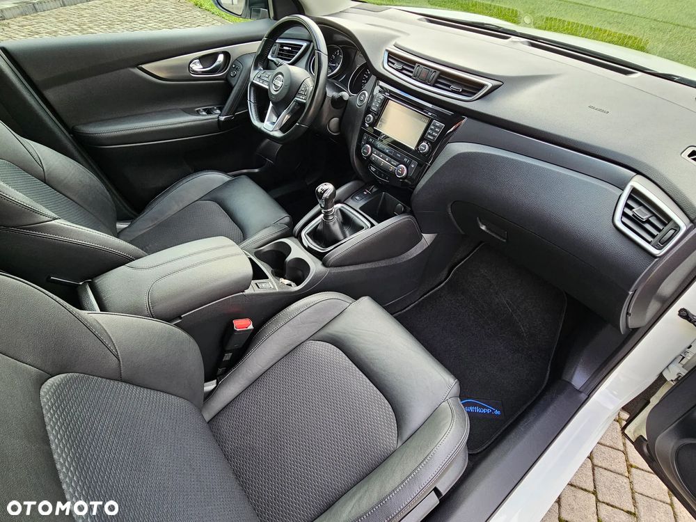 Nissan Qashqai 1.2 DIG-T 360 - 32