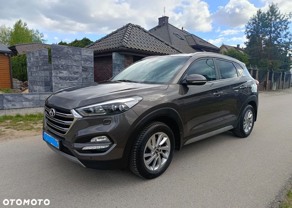 Hyundai Tucson - 1