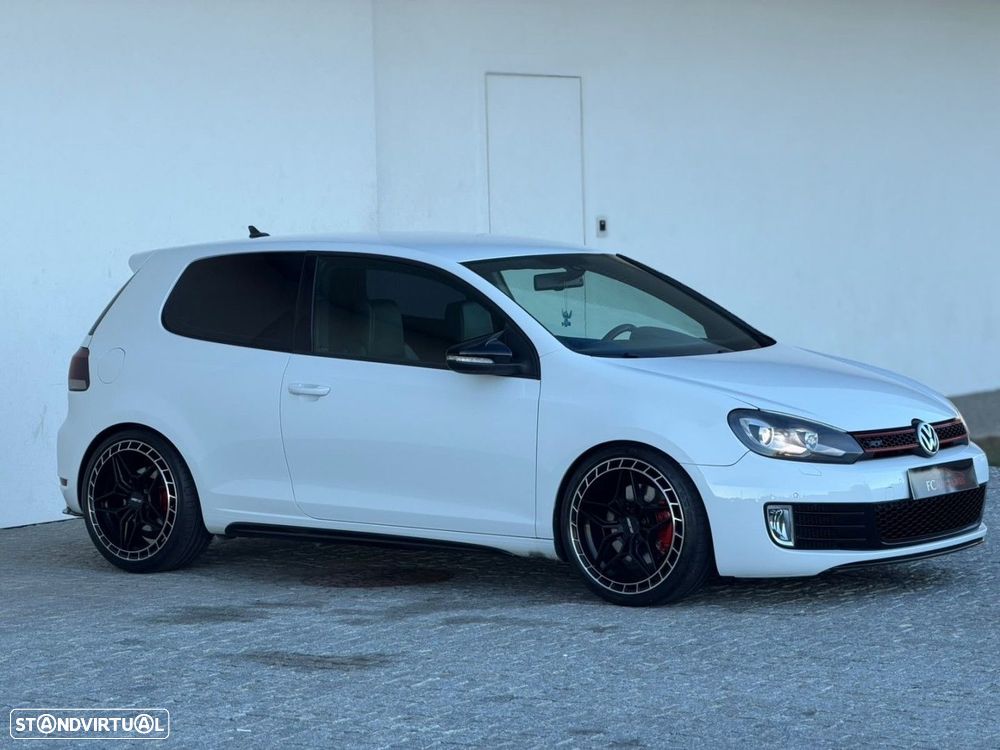 VW Golf 2.0 GTI DSG - 2