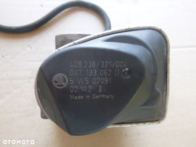 PRZEPUSTNICA SKODA FABIA I 1.4 MPI 047133062D - 2