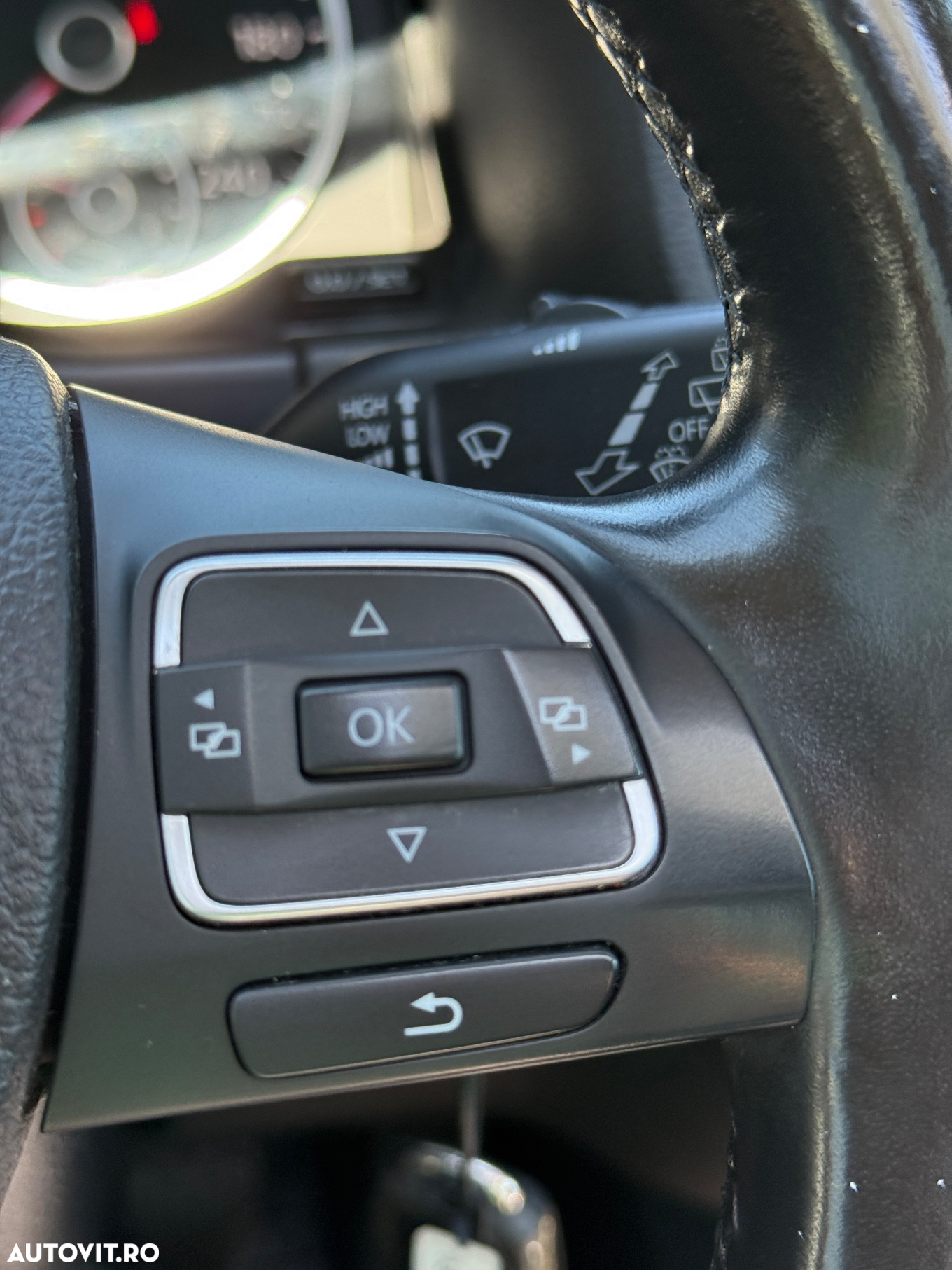 Volkswagen Tiguan 2.0 TDI DPF BlueMotion Technology Team - 24