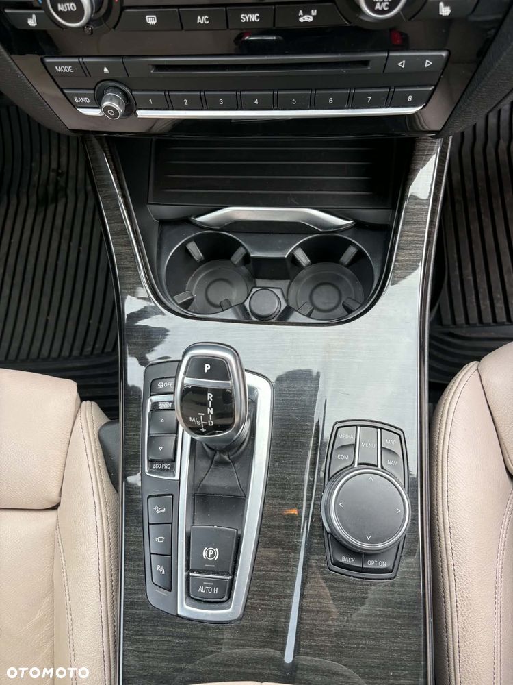 BMW X3 xDrive28i Sport-Aut M Sport - 14