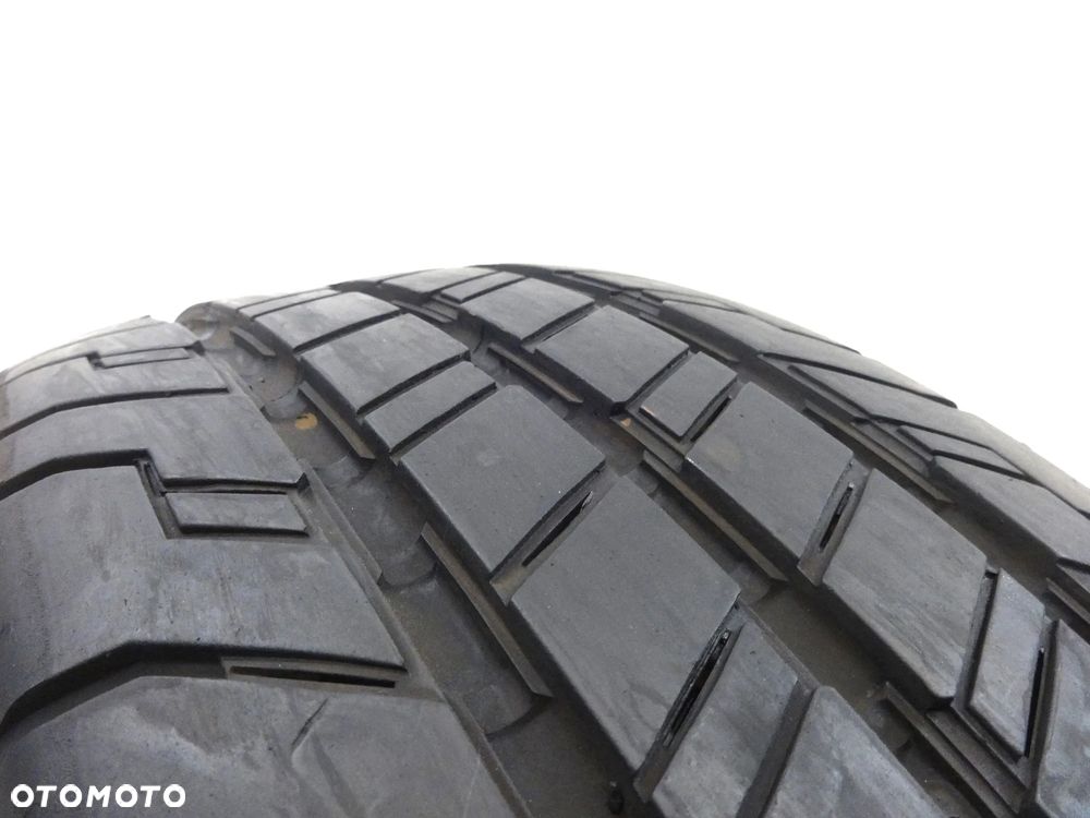 215/65/16C Continental ContiVanContact 100 - 4