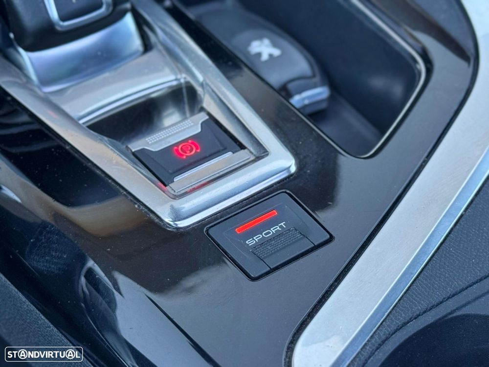 Peugeot 5008 1.2 PureTech GT Line EAT8 - 47