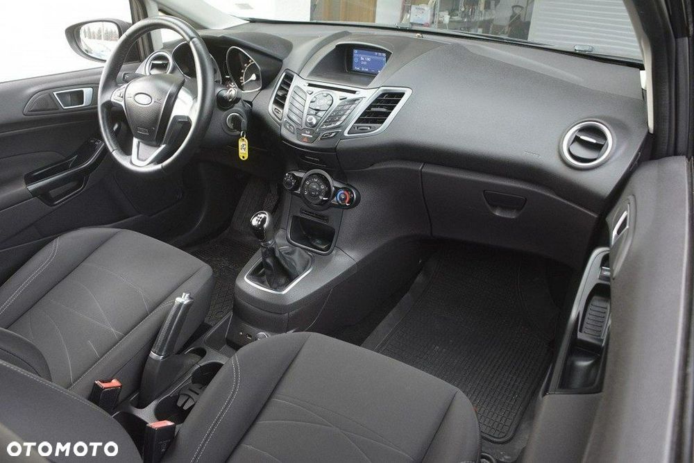 Ford Fiesta 1.0 Trend EU6 - 13