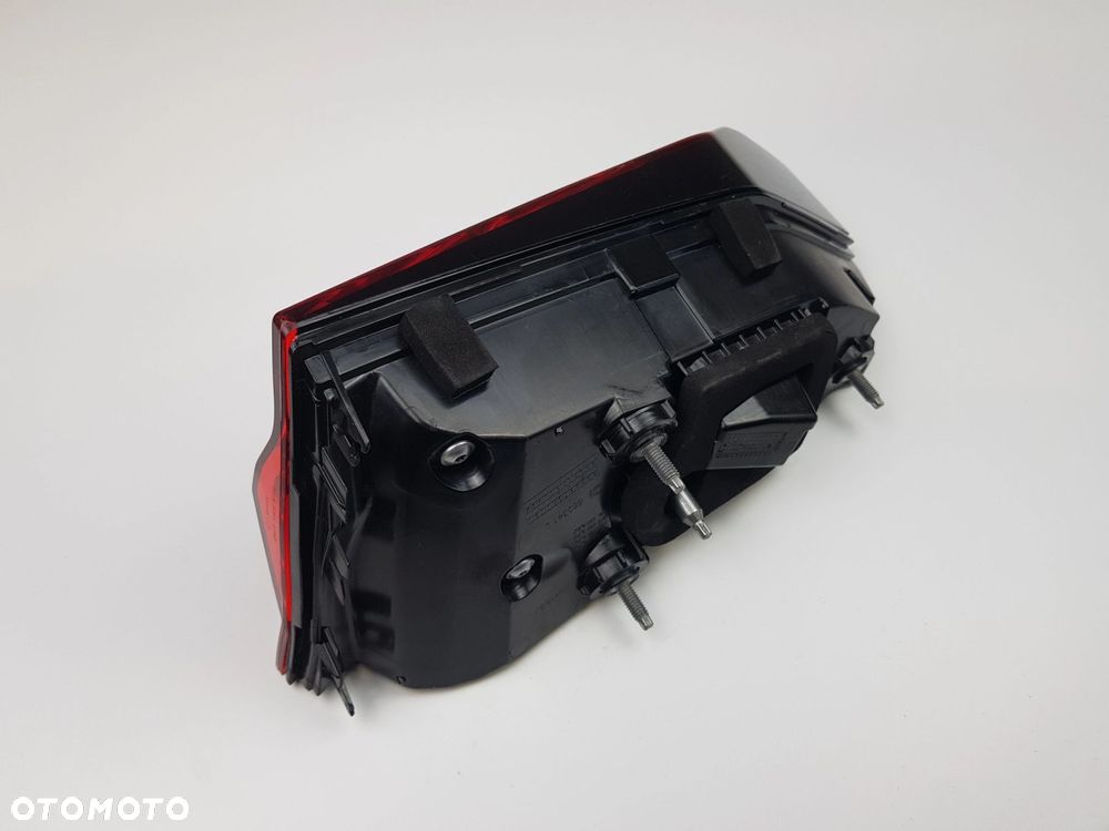 Lampa lewa tylna Lewy Tył Audi A5 S5 RS5 USA 2023 8W6945093AB - 8