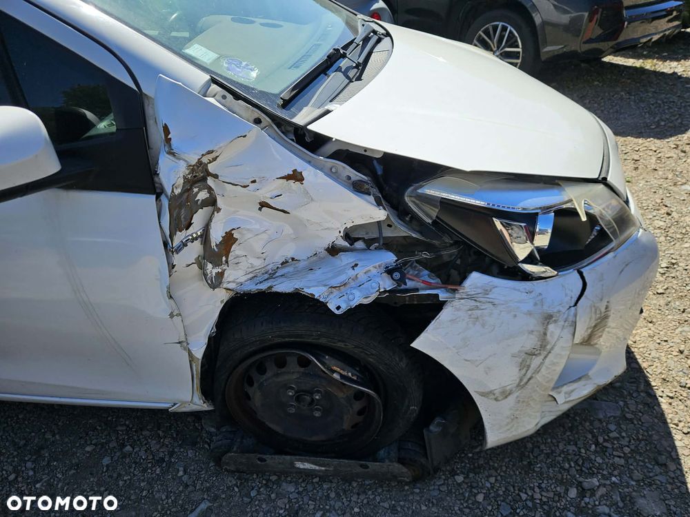 Toyota Yaris 1.5 VVT-i Comfort - 9