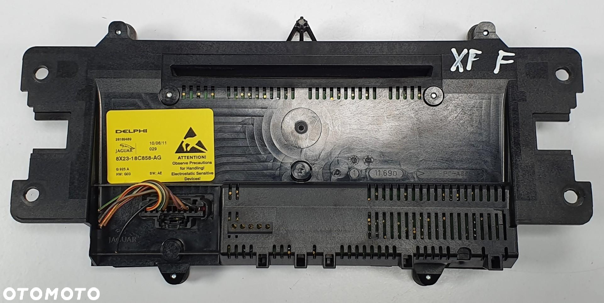 PANEL STEROWANIA NAWIEWU RADIA JAGUAR XF X250 8X23-18C858-AG - 5