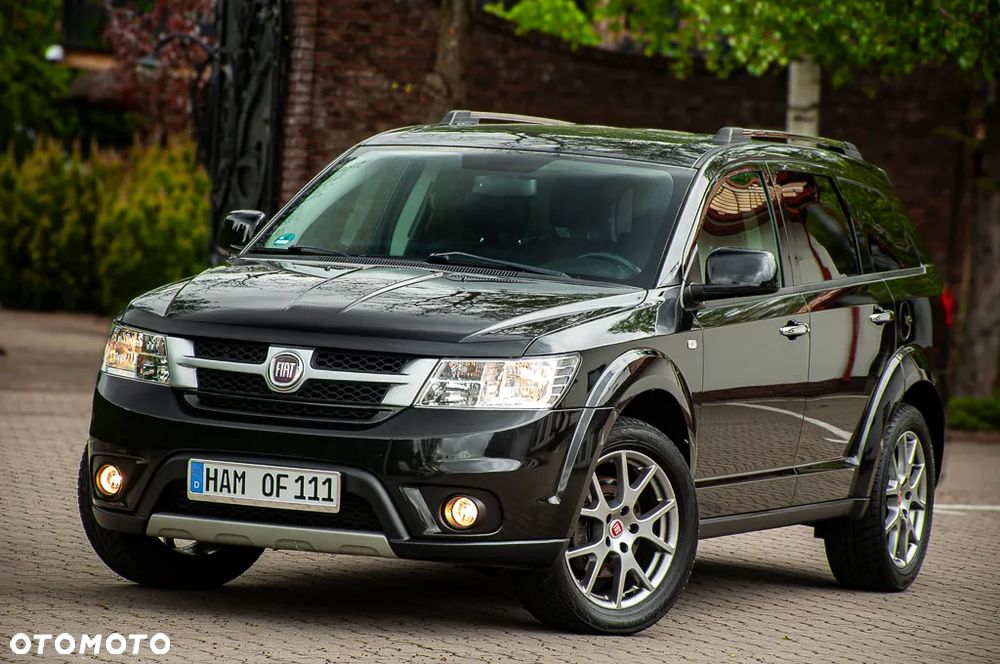 Fiat Freemont 2.0 Multijet 16V DPF Automatik Allrad Lounge - 2