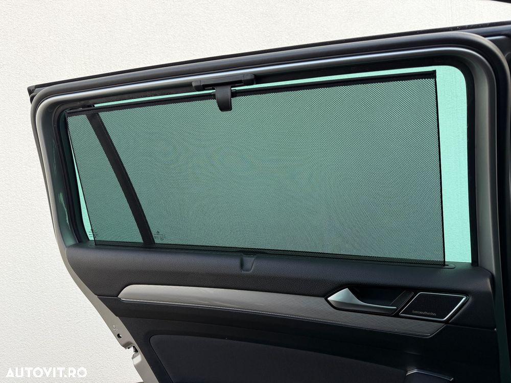 Volkswagen Passat 2.0 TDI SCR DSG 4Motion Elegance - 10