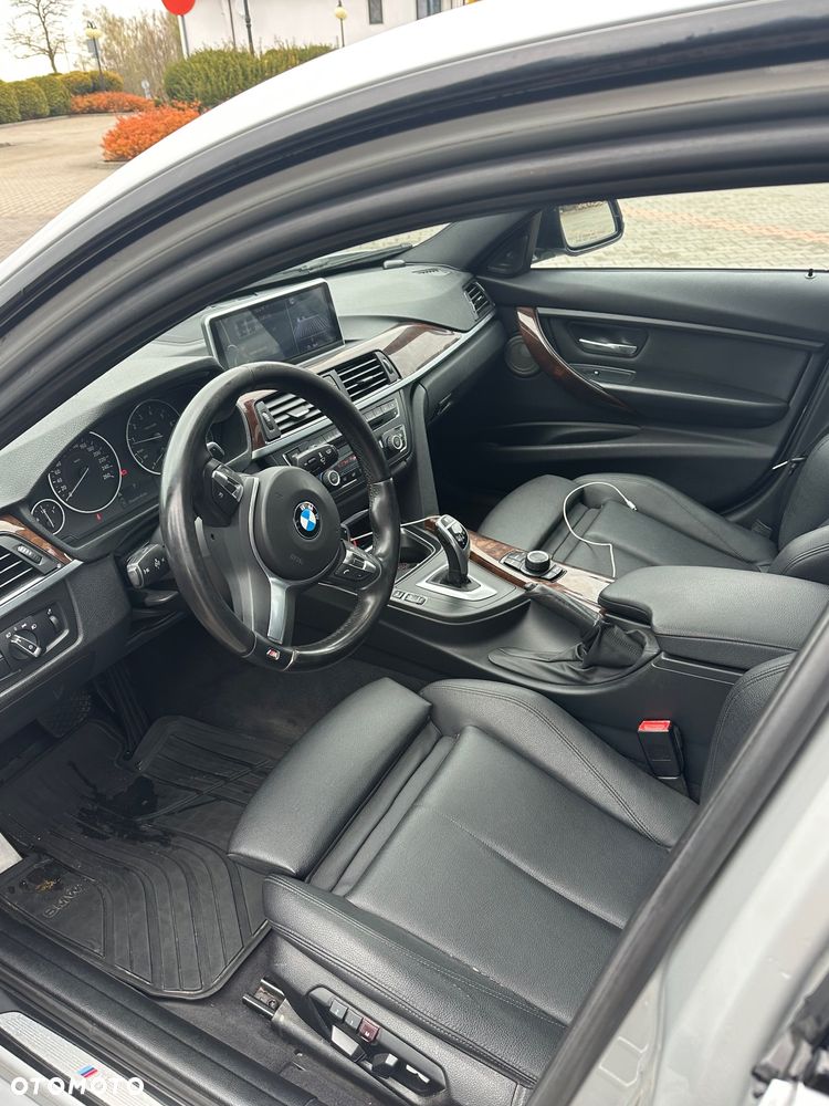 BMW Seria 3 328i - 6