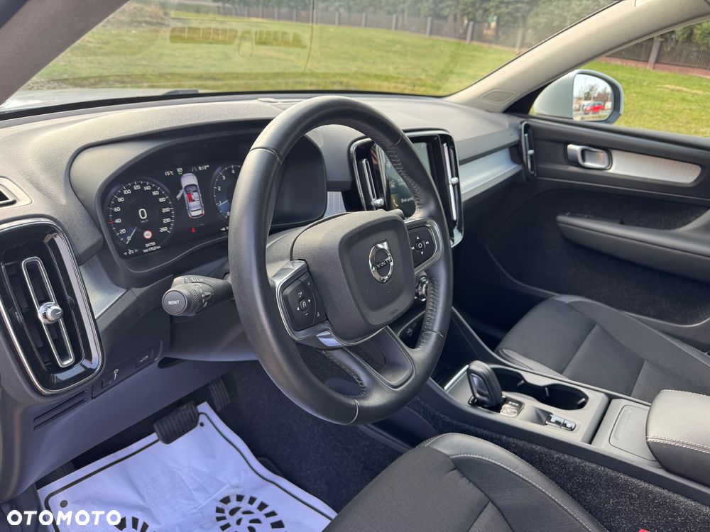 Volvo XC 40 T5 AWD Momentum - 19