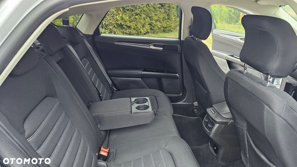 Ford Mondeo 2.0 EcoBlue Titanium - 12