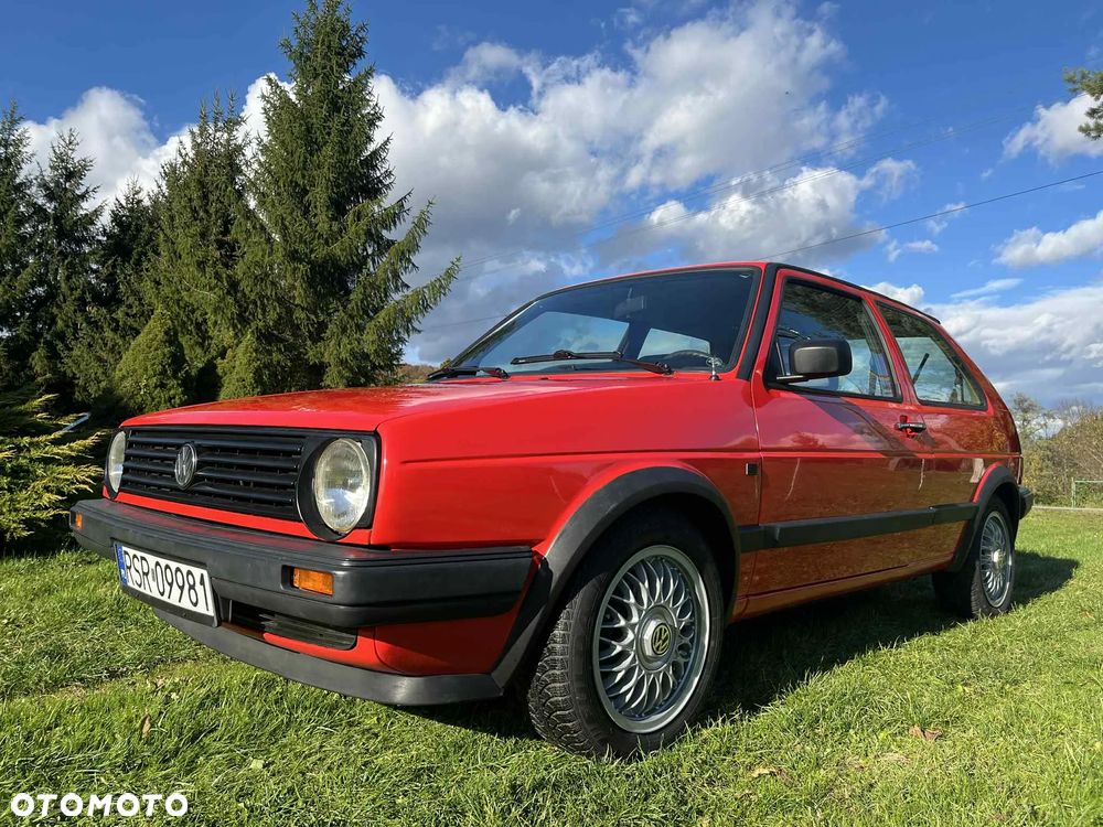 Volkswagen Golf - 16