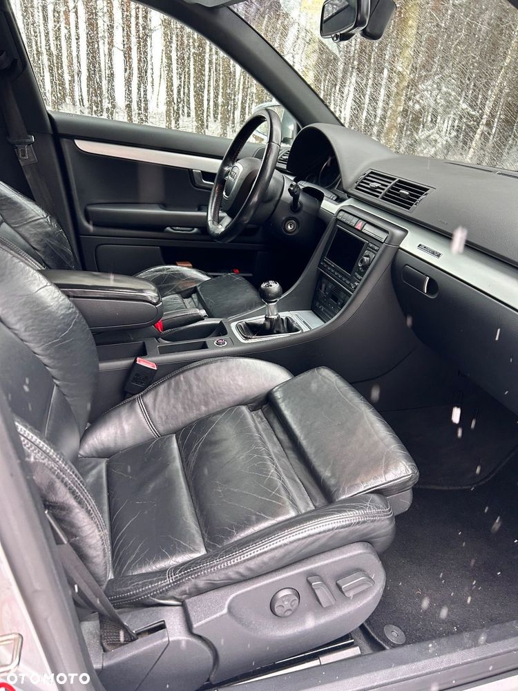 Audi A4 Avant 3.0 TDI Quattro - 13