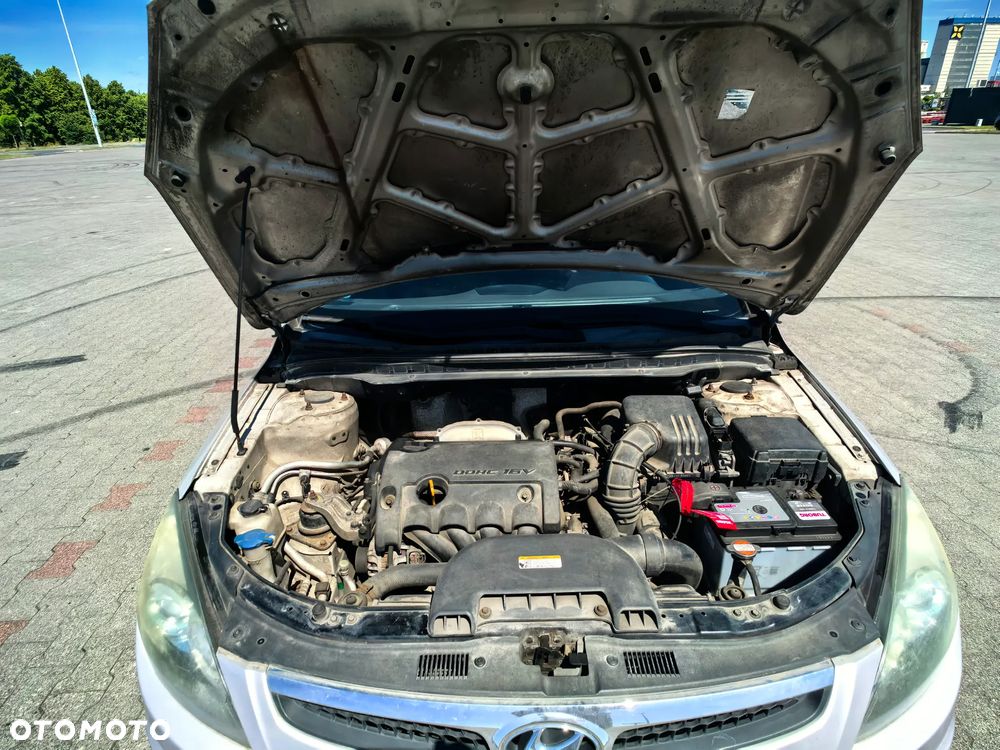Hyundai i30 1.4 Classic + - 14