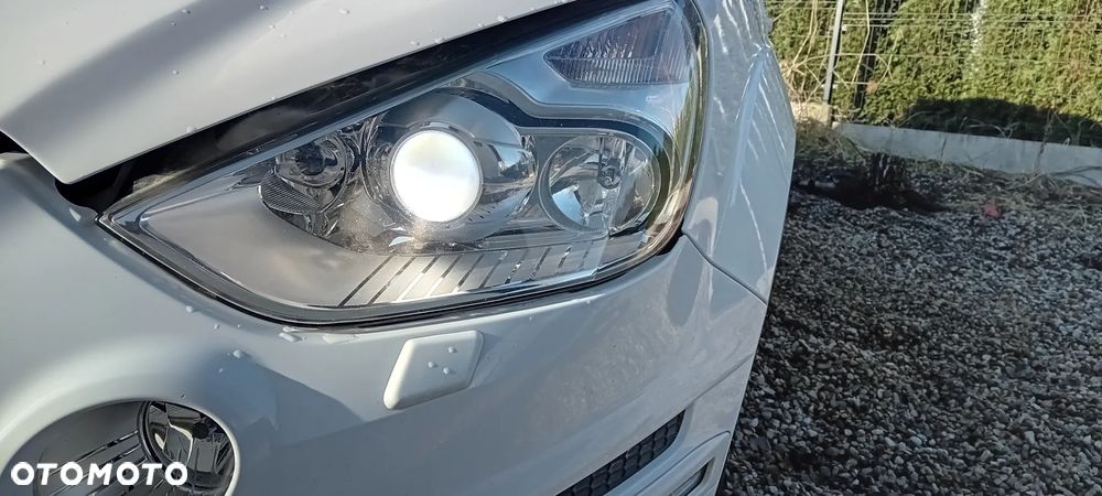 Ford S-Max 2.2 TDCi DPF Platinium X - 34