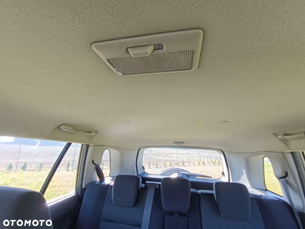 Suzuki Grand Vitara 1.9 DDiS - 6